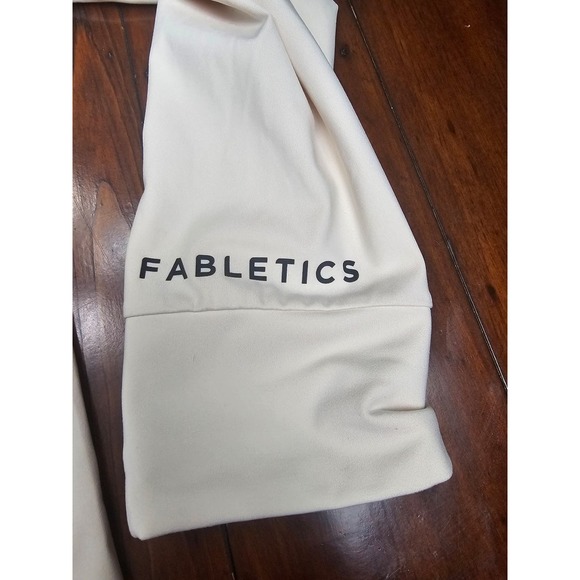 Fabletics‎ trinity graphic performance jacket - Picture 4 of 12